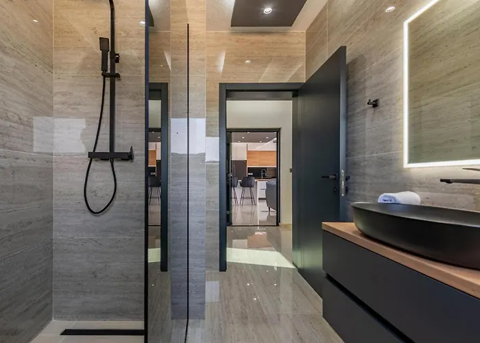 Дом отдыха 5 Bedroom Beautiful In