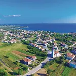 Holiday home Beautiful In Privlaka (Zadar)