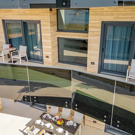 펜션 5 Bedroom Beautiful In 프리블라카