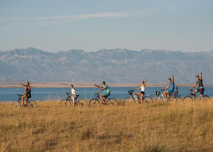 Vikendica 5 Bedroom Beautiful In Privlaka (Zadar)